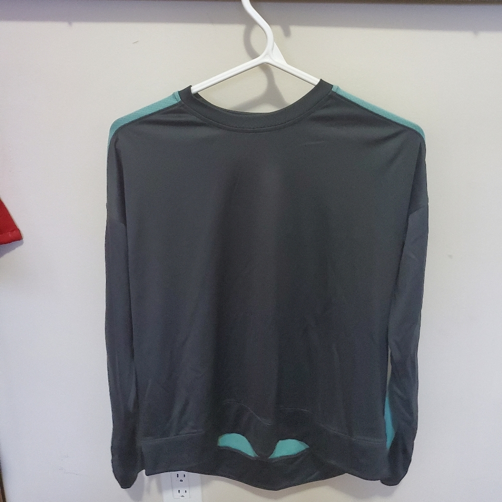 NWOT Burton Shirt